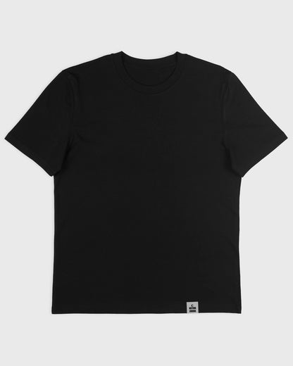 Flatlay-Ansicht des Stanley/Stella Creator 2.0 Unisex T-Shirts in Schwarz – klassischer Schnitt, nachhaltig produziert aus zertifizierter Bio-Baumwolle.
