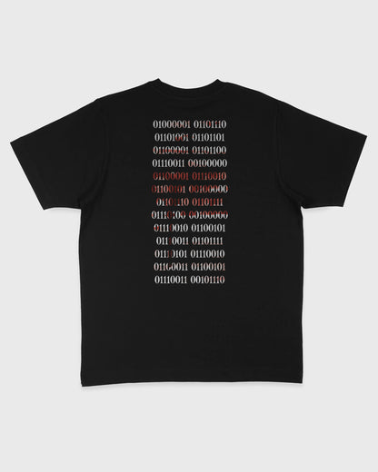 Flatlay-Rückansicht des schwarzen Stanley/Stella Freestyler Oversized T-Shirts mit Backprint „Natura Umbra“ und Binärcode – vegane Bio-Streetwear von Natura Umbra.