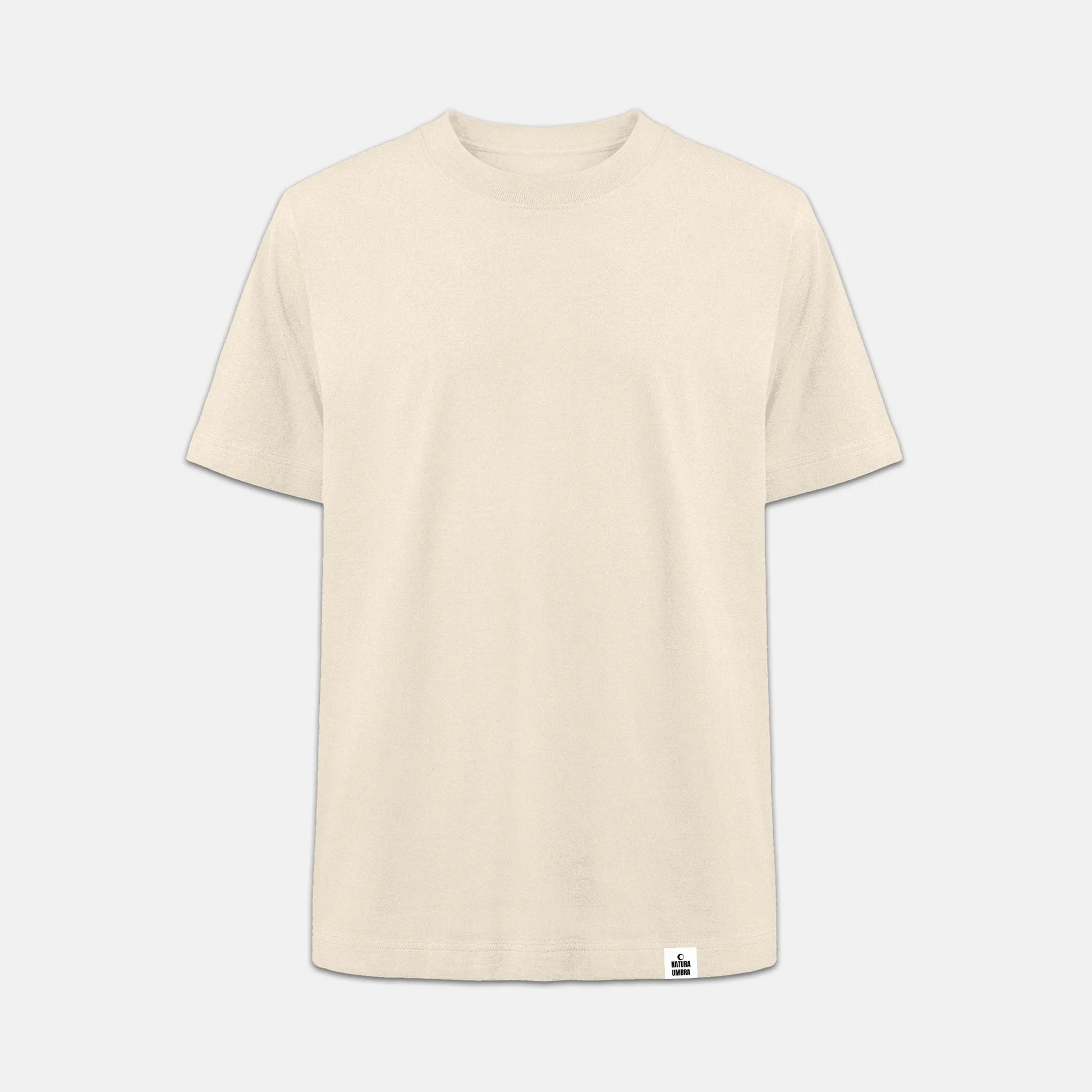 Nachhaltiges oversized Unisex T-Shirt von Natura Umbra in Natural Raw – Stanley/Stella Freestyler als Front Ghost-Mockup.