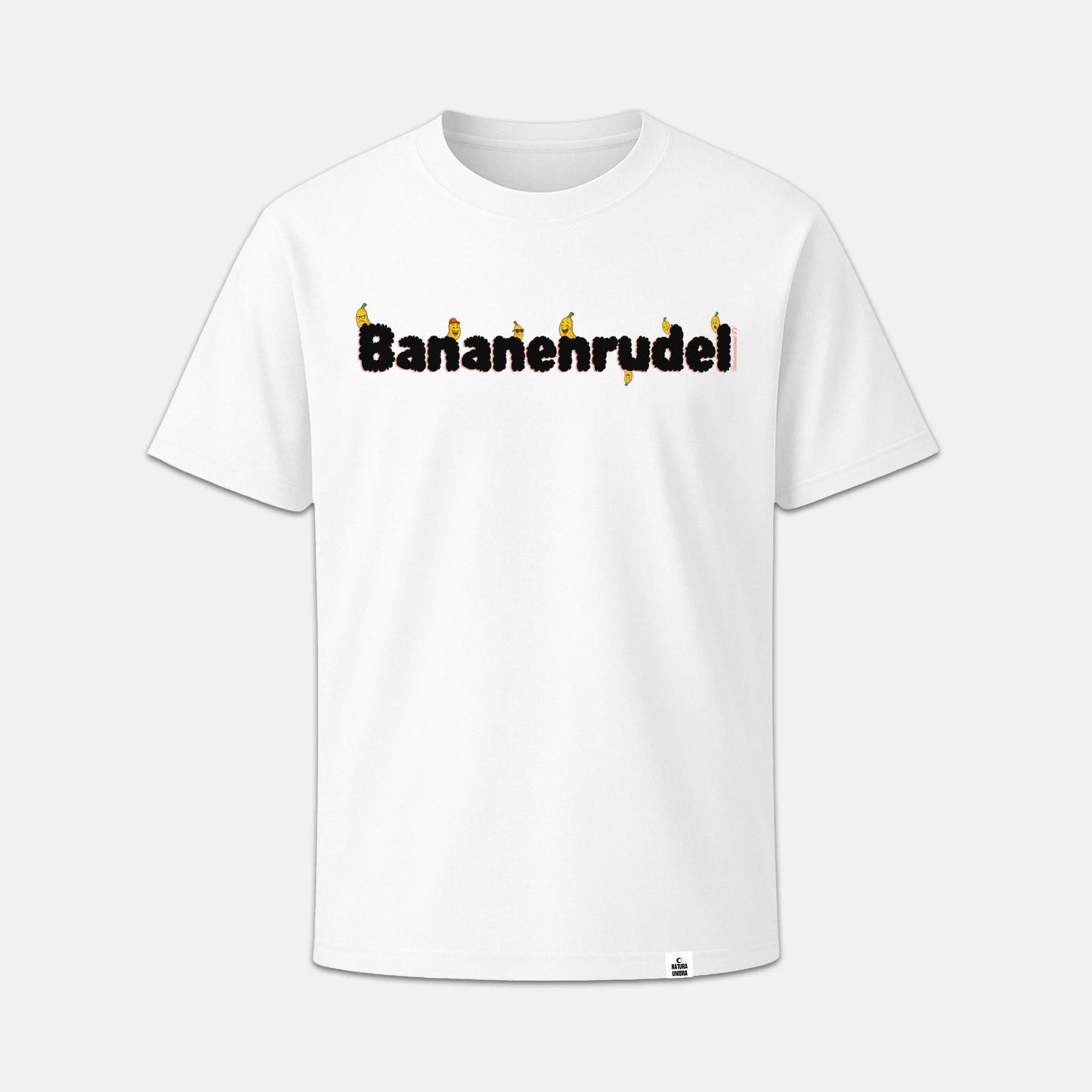 Ghost-Mockup des weißen Unisex T-Shirts „Bananenrudel“ von Natura Umbra – Stanley/Stella Creator 2.0 mit Frontprint.