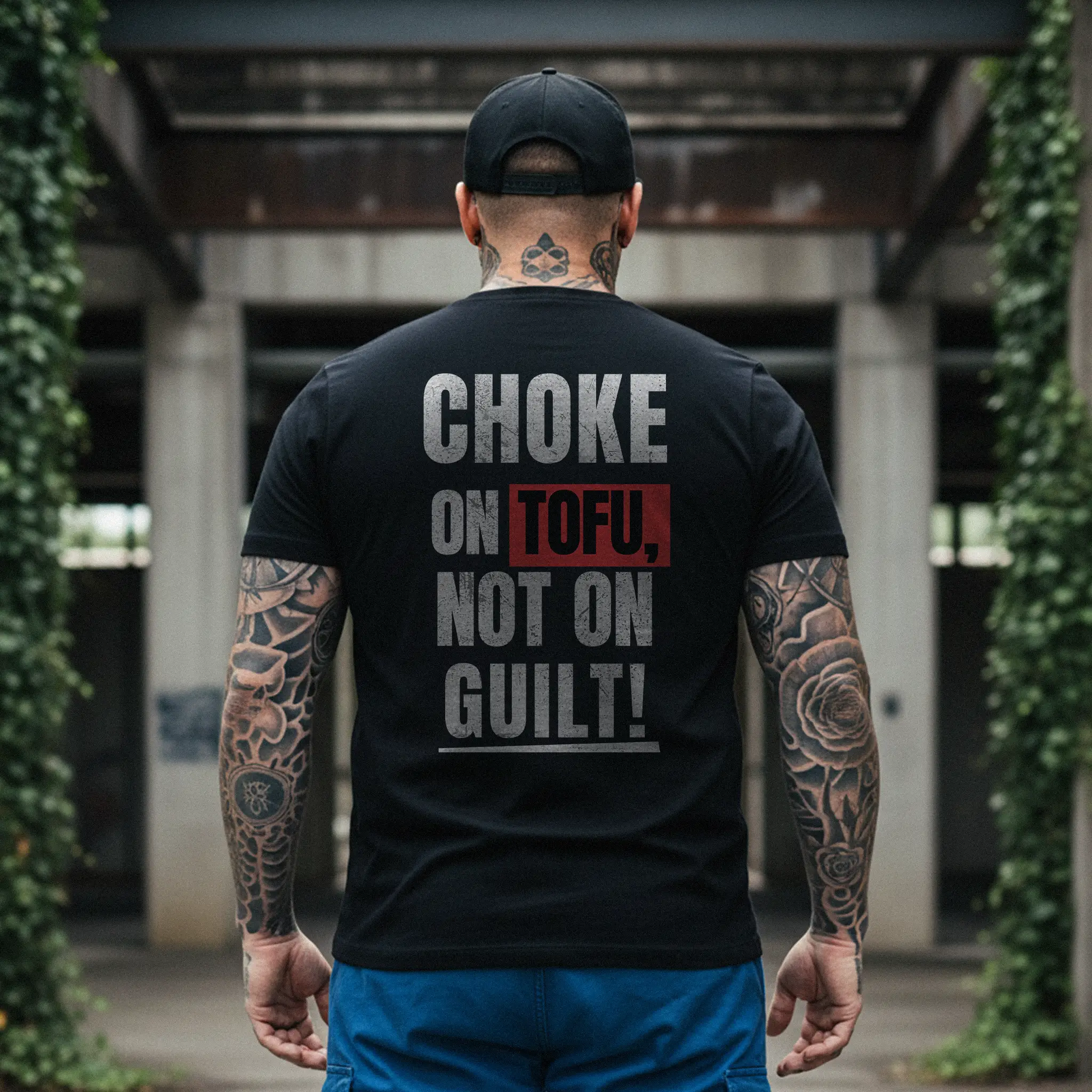 Nachhaltiges Unisex T-Shirt in schwarz mit Backprint „Extinct means Forever“ – Stanley/Stella Creator 2.0 von Natura Umbra, getragen von einem männlichen Model.